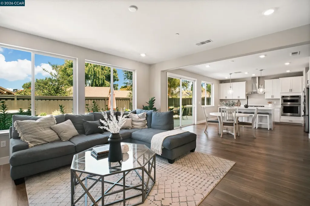 163 Canary Creek Way Brentwood CA 94513