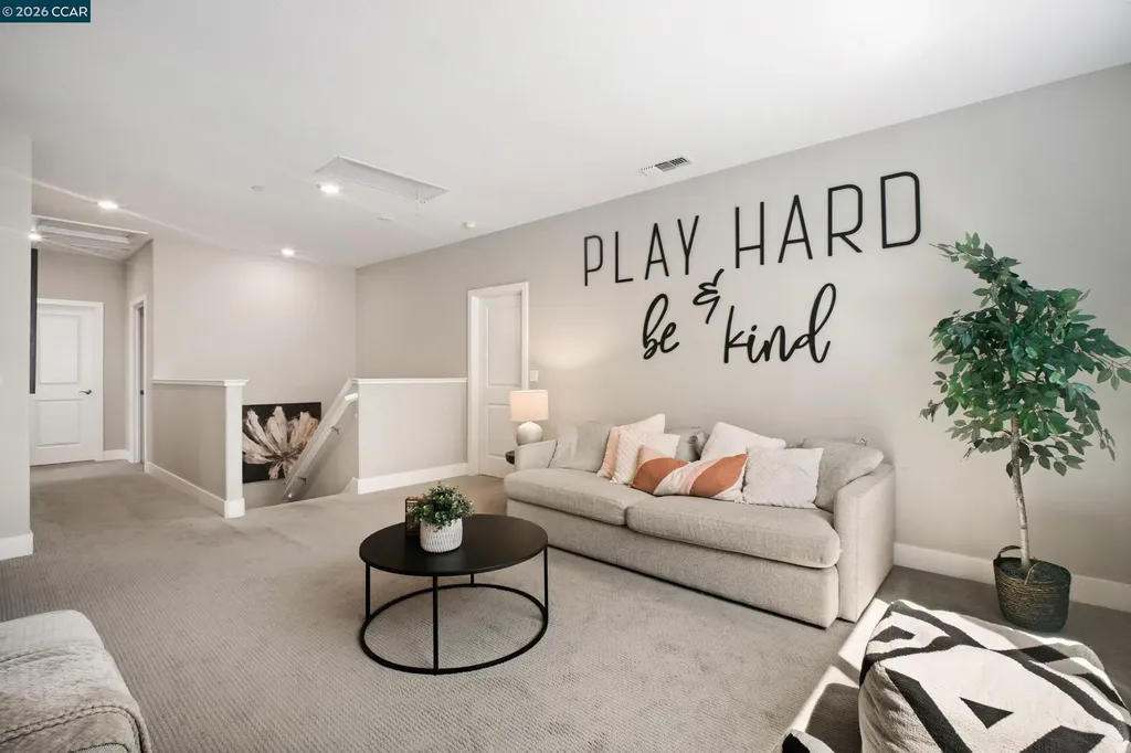 163 Canary Creek Way Brentwood CA 94513