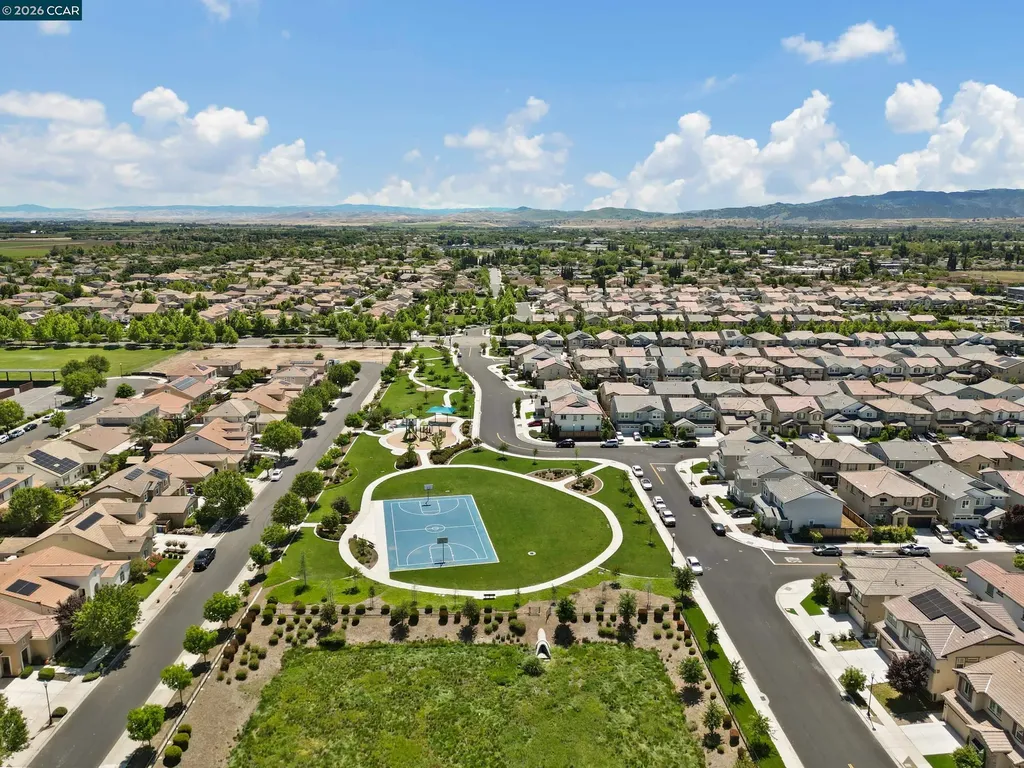 163 Canary Creek Way Brentwood CA 94513