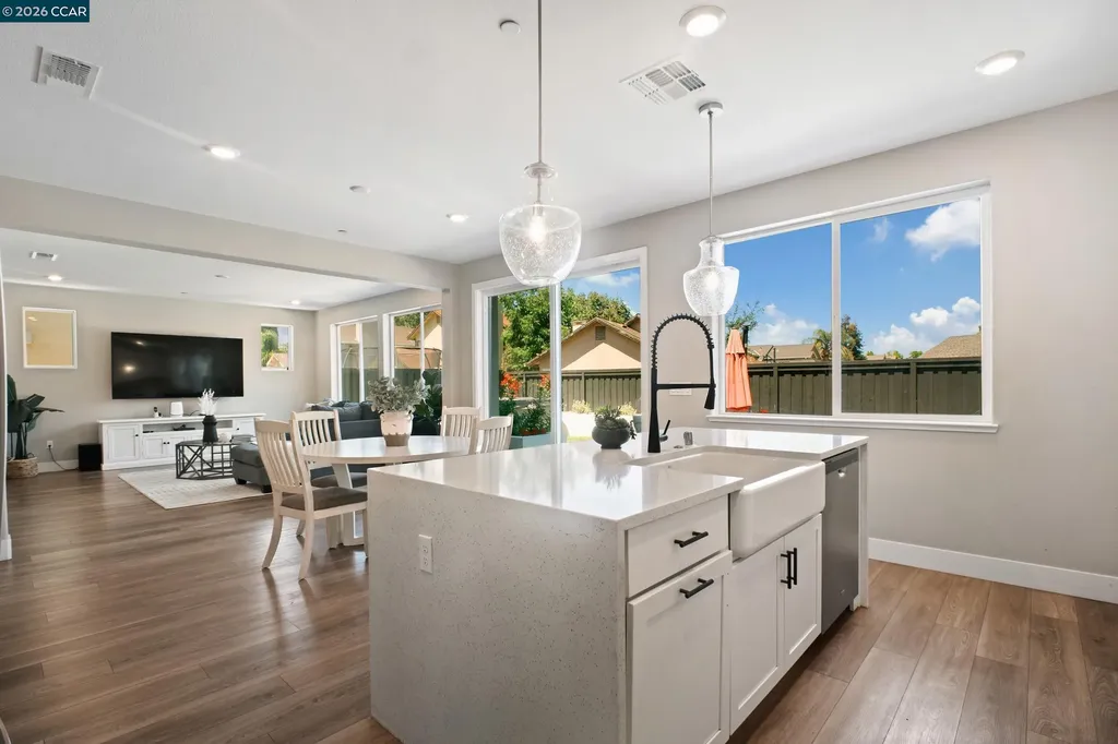 163 Canary Creek Way Brentwood CA 94513