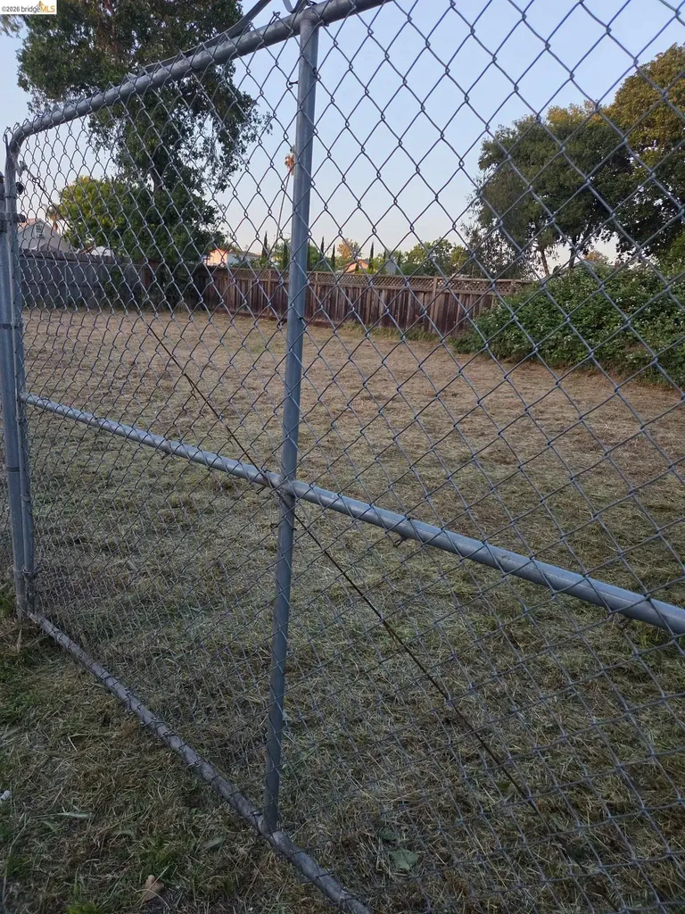 462 Springs Road Vallejo CA 94590