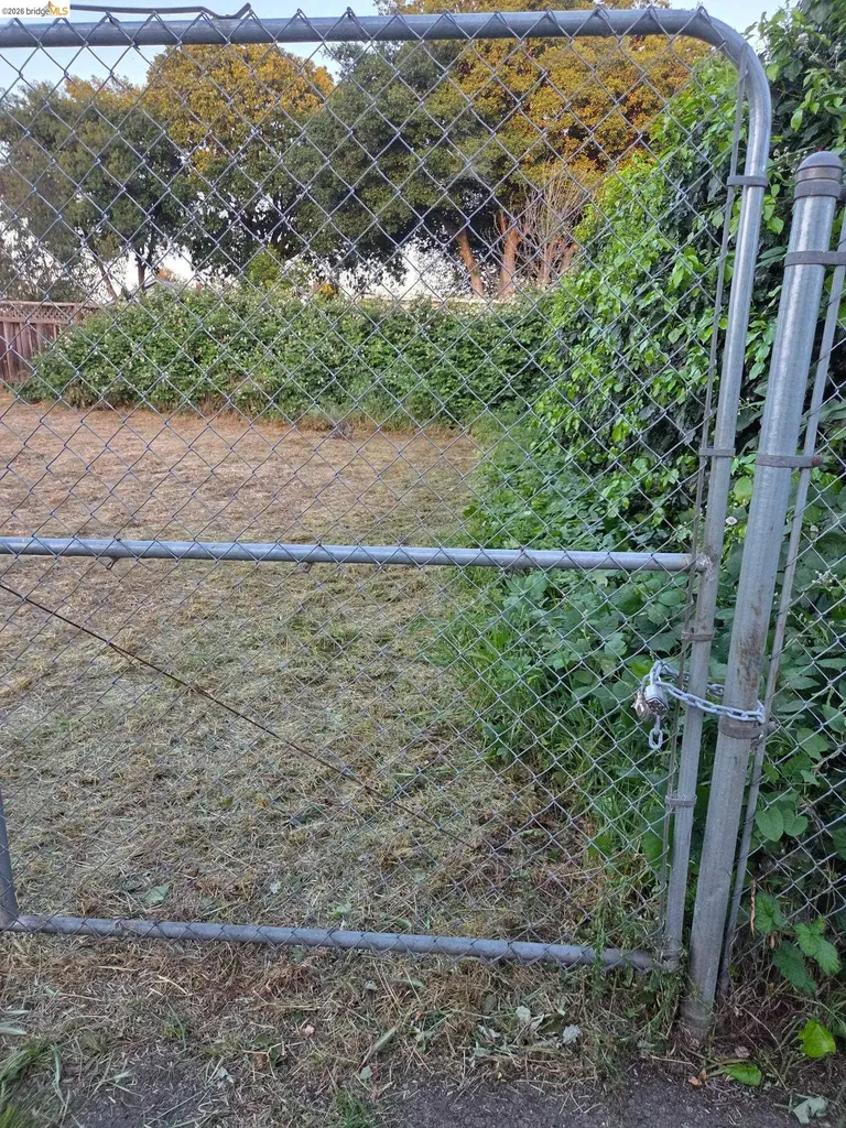 462 Springs Road Vallejo CA 94590