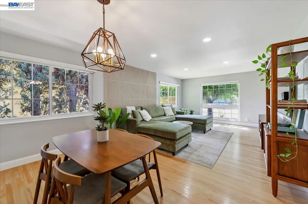 168 Albatross Avenue Livermore CA 94550