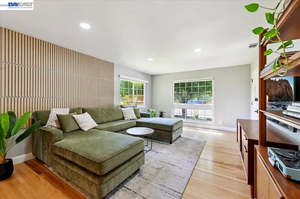 168 Albatross Avenue Livermore CA 94550