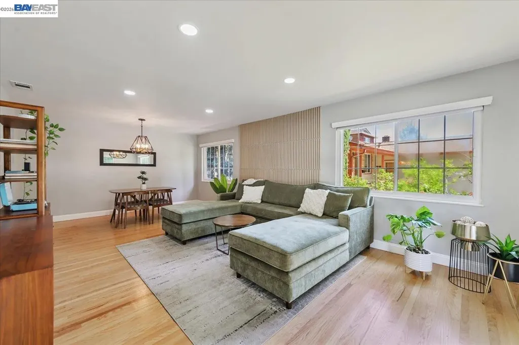 168 Albatross Avenue Livermore CA 94550