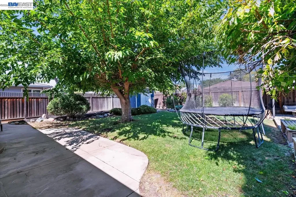 168 Albatross Avenue Livermore CA 94550