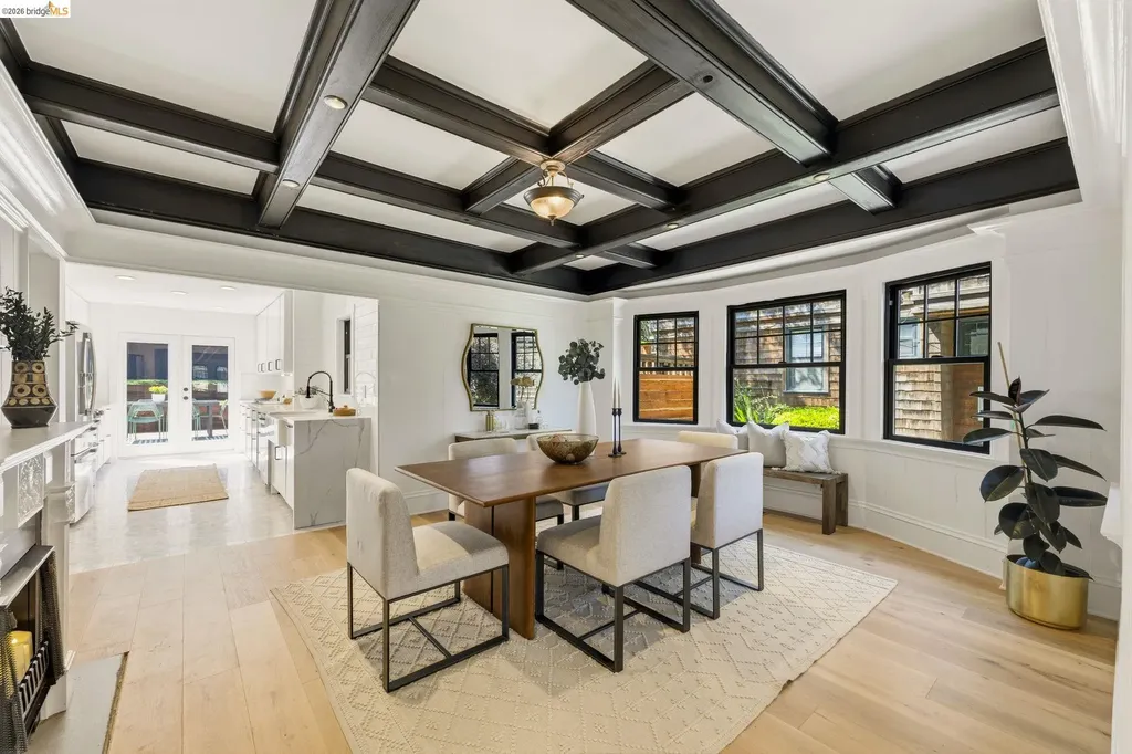 3800 Harrison Street Oakland CA 94611