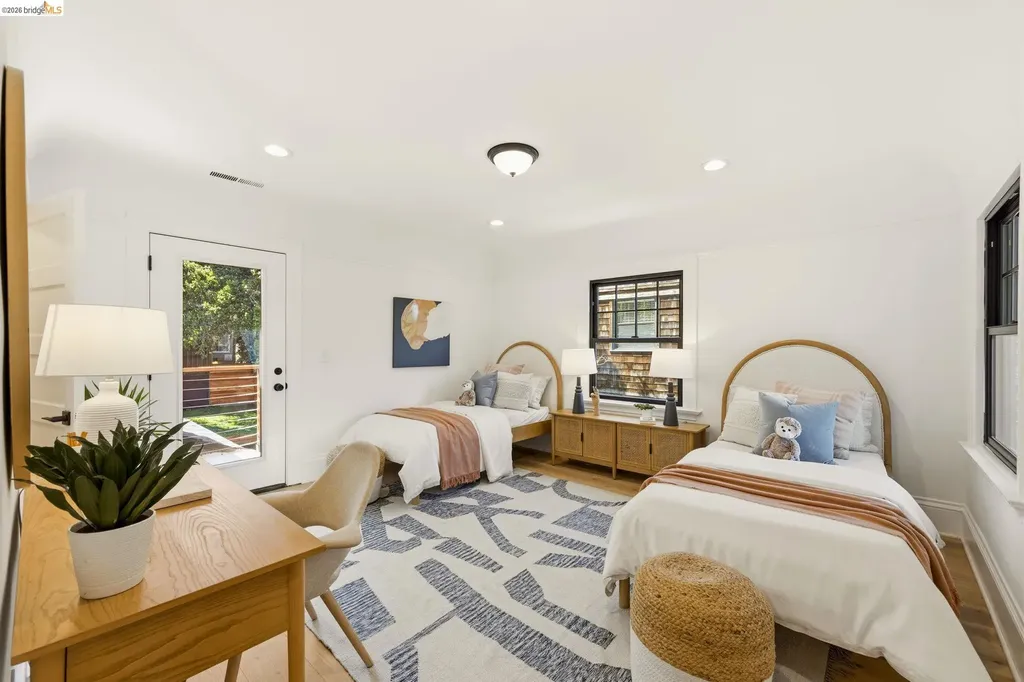 3800 Harrison Street Oakland CA 94611