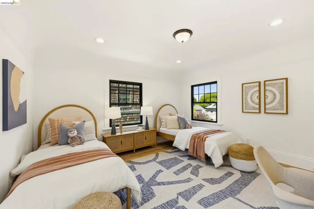 3800 Harrison Street Oakland CA 94611
