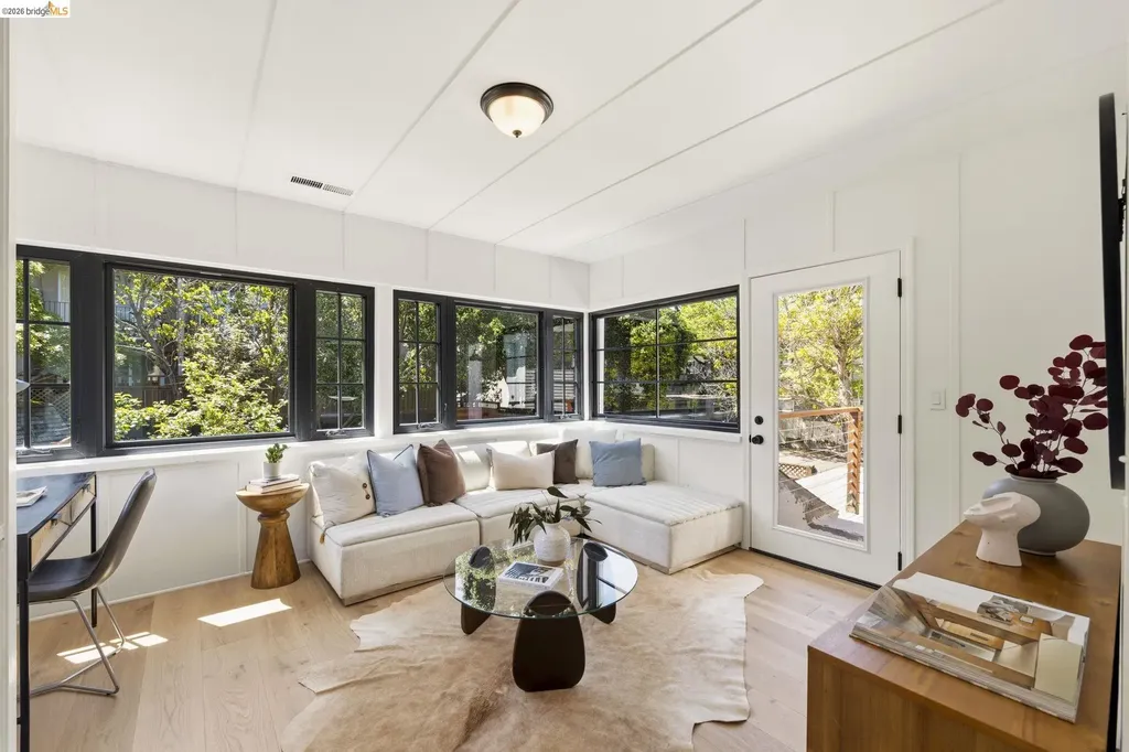 3800 Harrison Street Oakland CA 94611