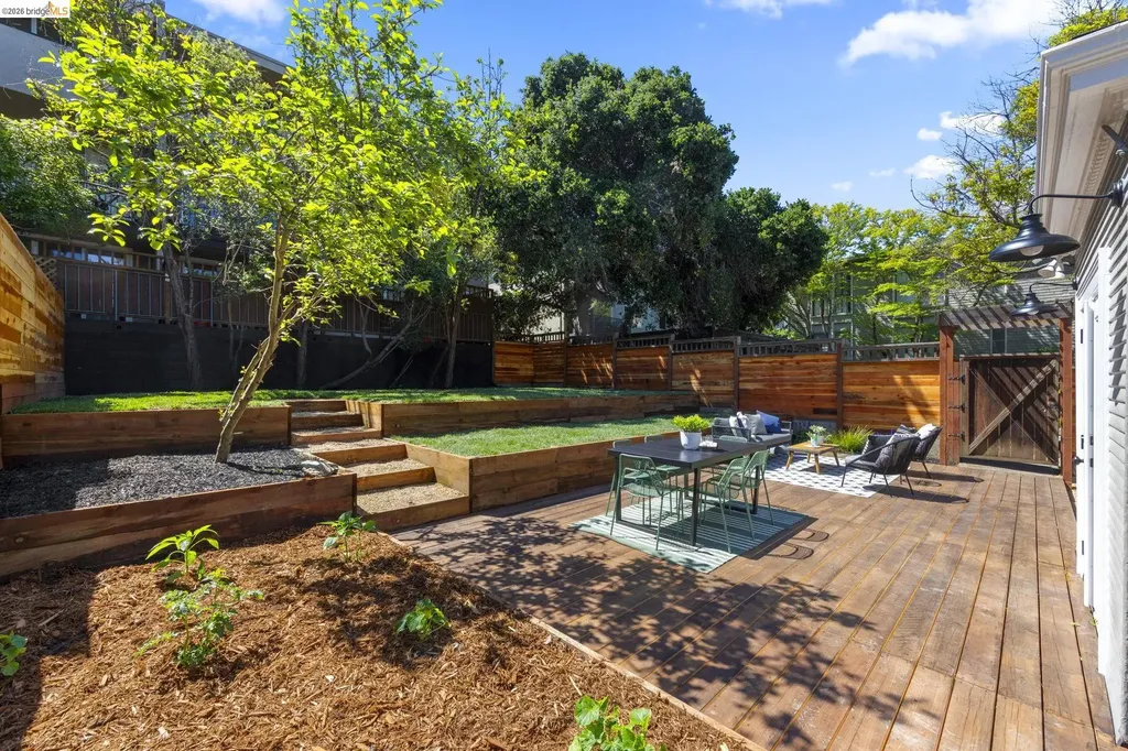 3800 Harrison Street Oakland CA 94611