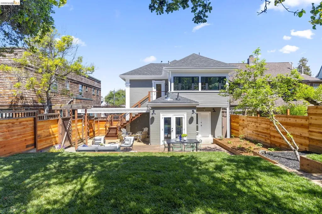 3800 Harrison Street Oakland CA 94611