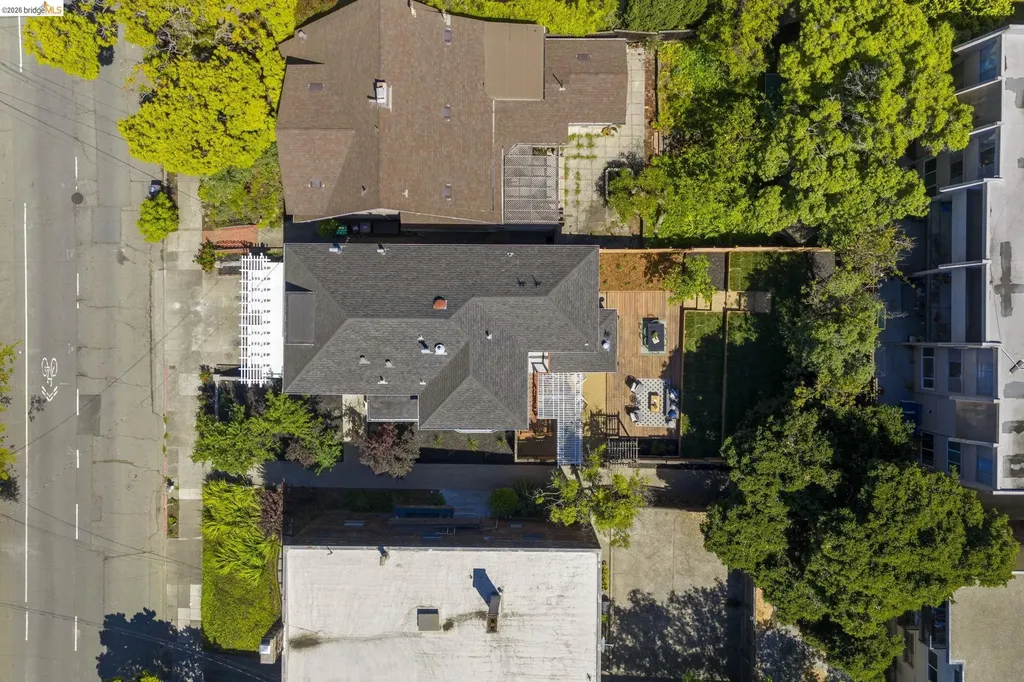 3800 Harrison Street Oakland CA 94611
