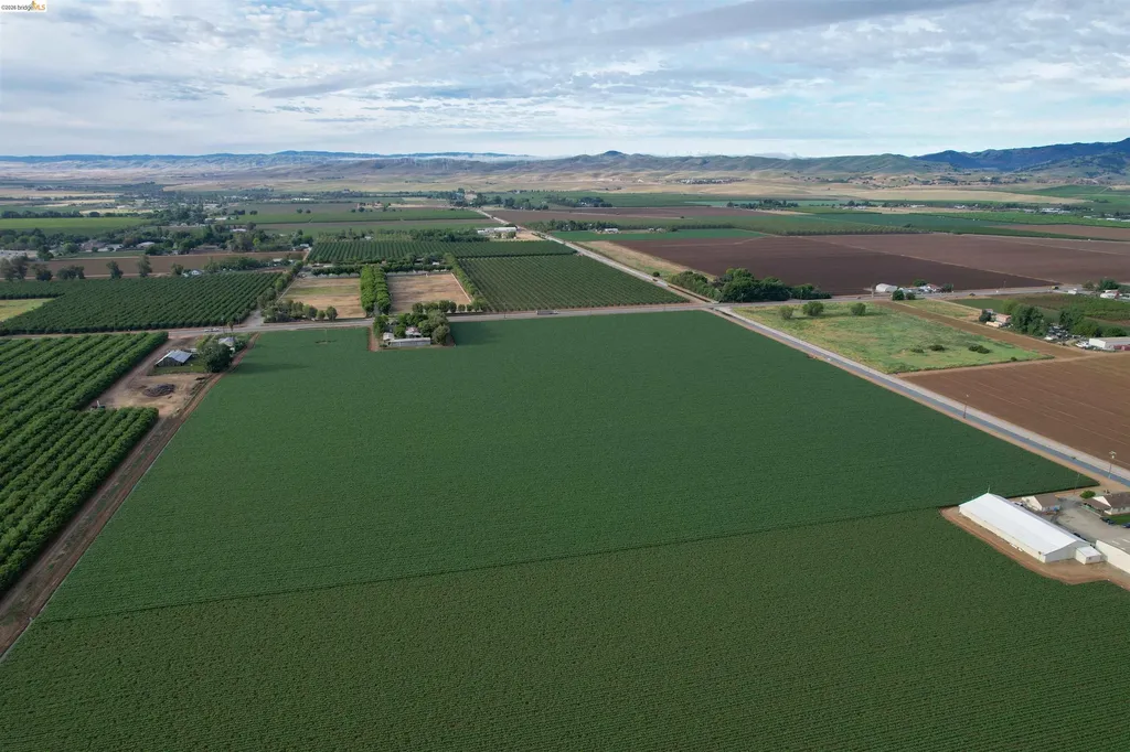 25685 Marsh Creek Road Brentwood CA 94513