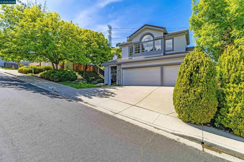 220 Valley Glen Lane Martinez CA 94553