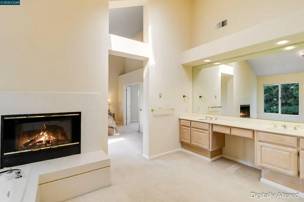 220 Valley Glen Lane Martinez CA 94553