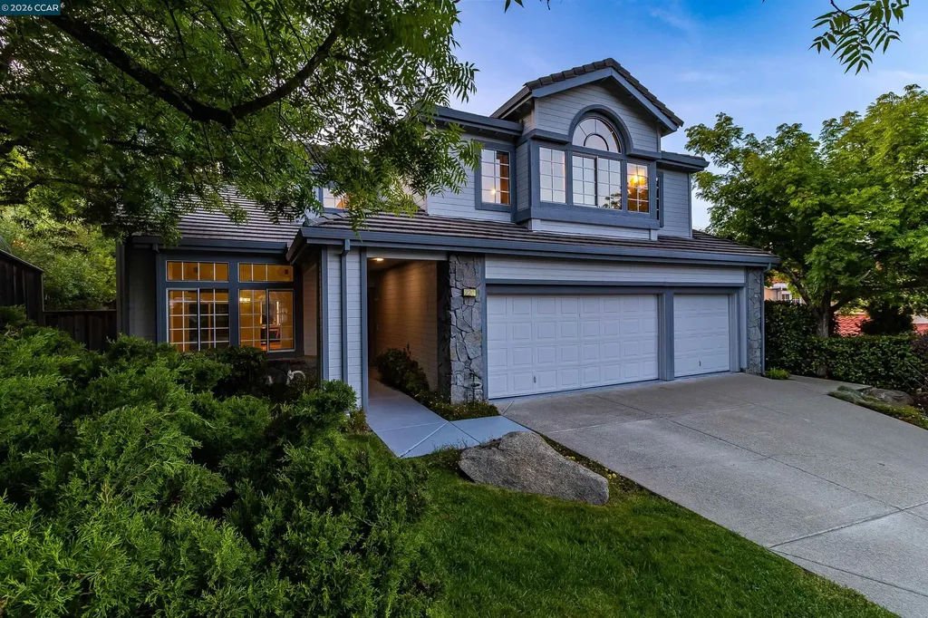 220 Valley Glen Lane Martinez CA 94553