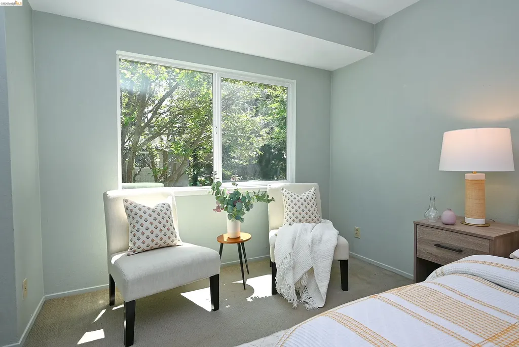 40 Emery Bay Drive Emeryville CA 94608