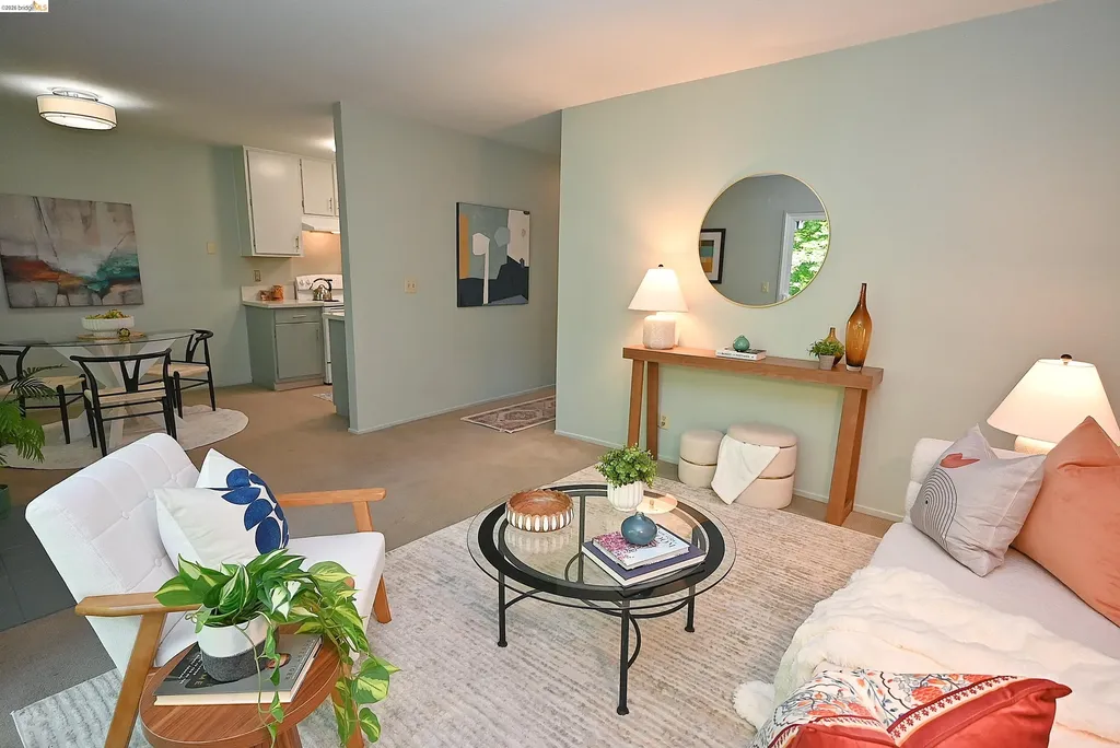 40 Emery Bay Drive Emeryville CA 94608