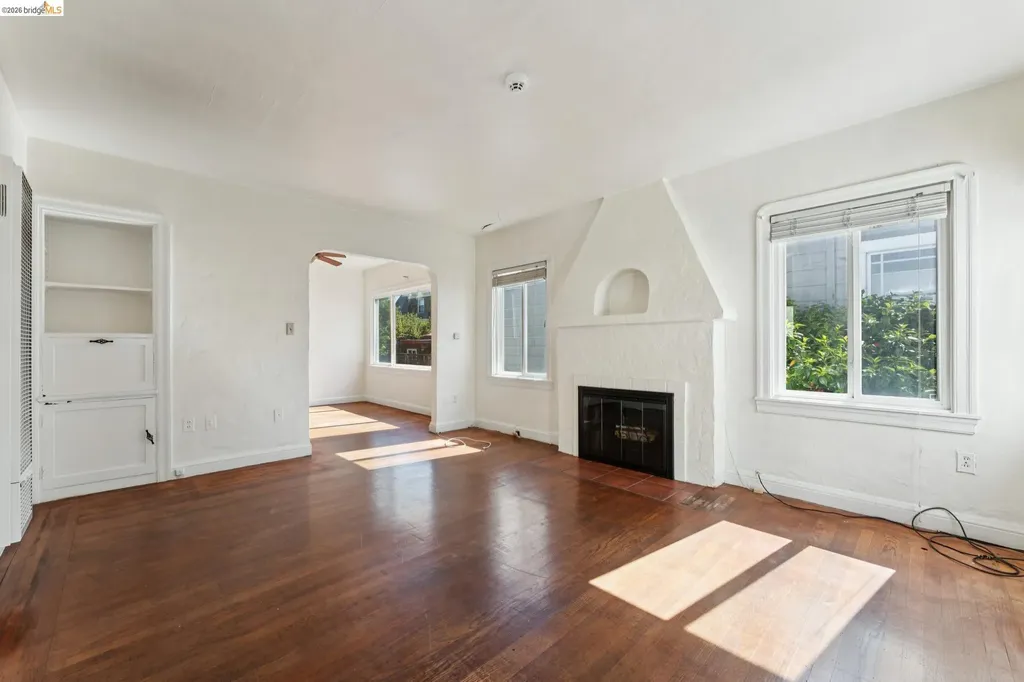978 43rd Street Oakland CA 94608