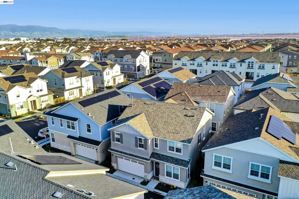 37515 Sea Bank Street Newark CA 94560