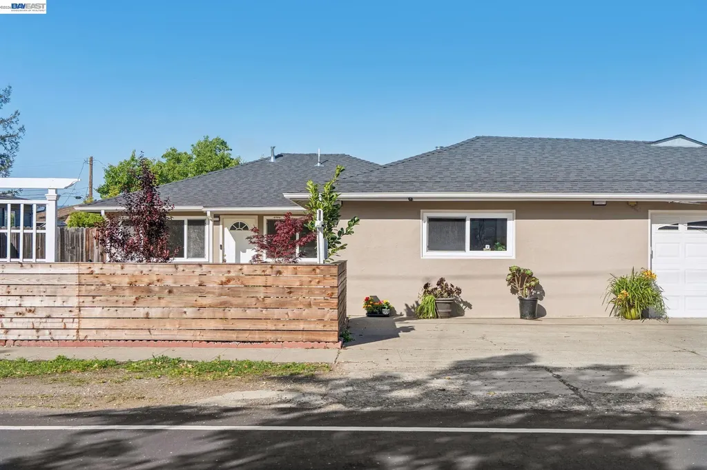 417 Maitland Drive Alameda CA 94502