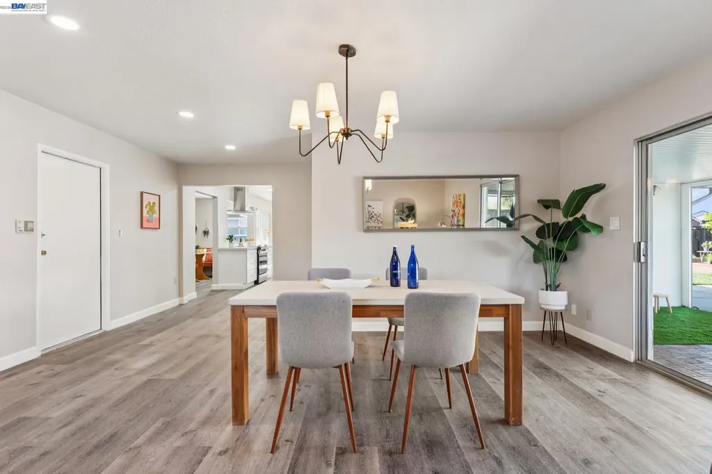 417 Maitland Drive Alameda CA 94502