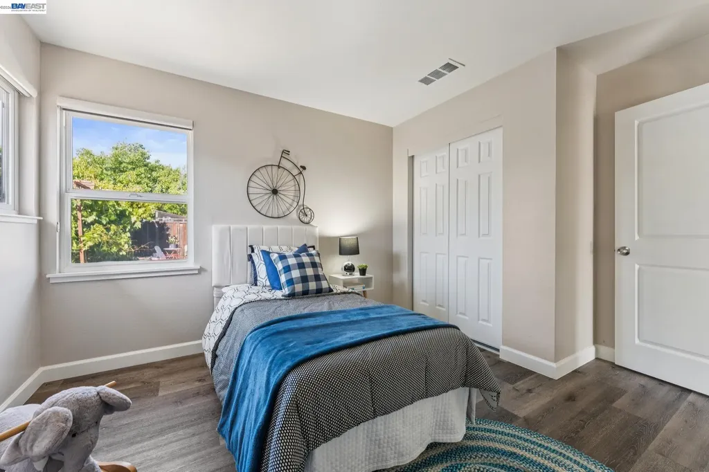 417 Maitland Drive Alameda CA 94502