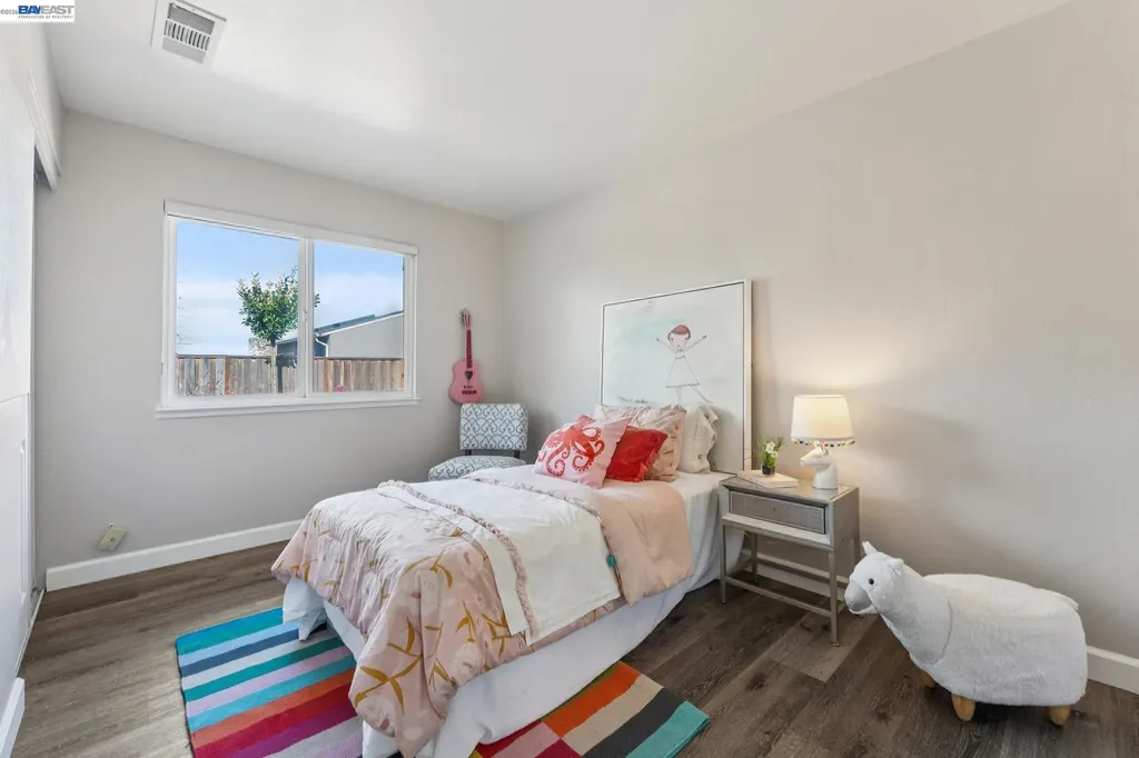 417 Maitland Drive Alameda CA 94502