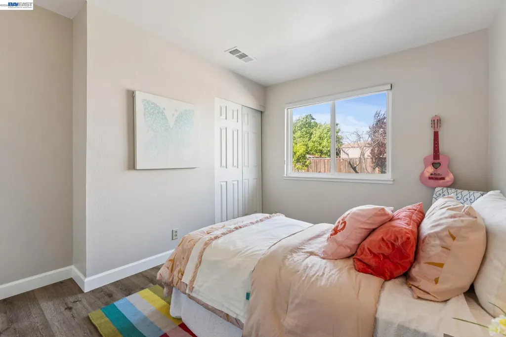 417 Maitland Drive Alameda CA 94502