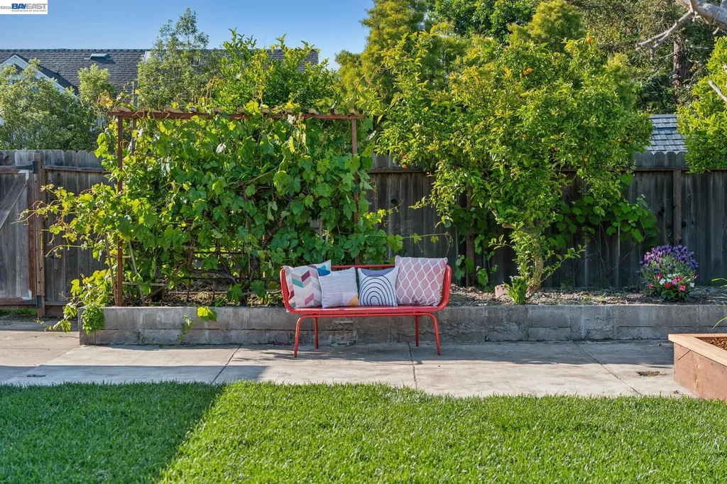 417 Maitland Drive Alameda CA 94502
