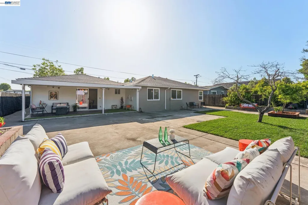417 Maitland Drive Alameda CA 94502