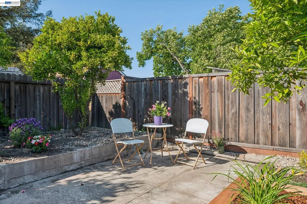 417 Maitland Drive Alameda CA 94502