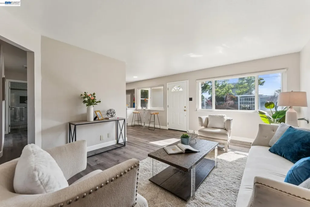 417 Maitland Drive Alameda CA 94502