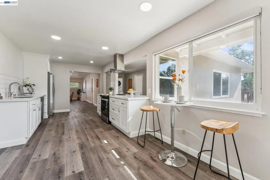 417 Maitland Drive Alameda CA 94502