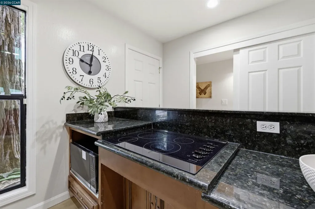 1073 Mohr Lane Concord CA 94518