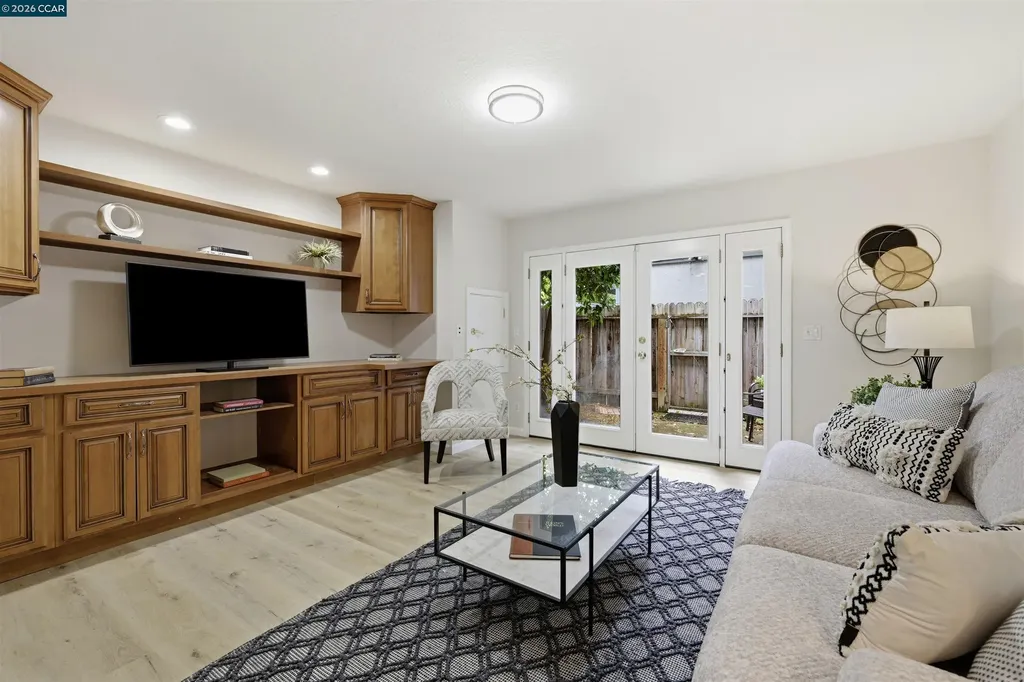 1073 Mohr Lane Concord CA 94518