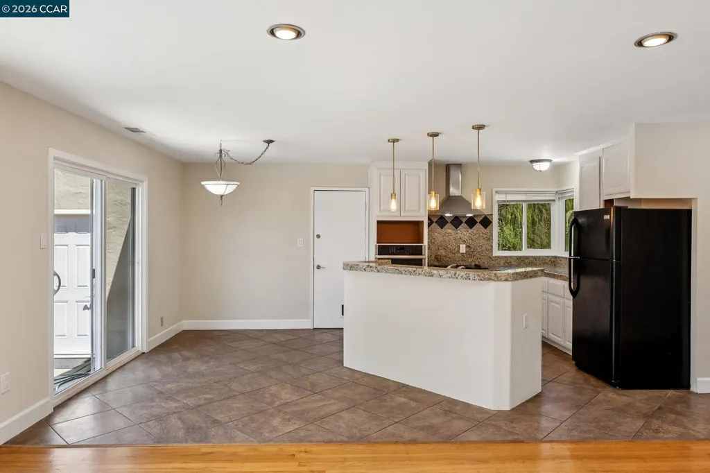 6163 Brittany Newark CA 94560