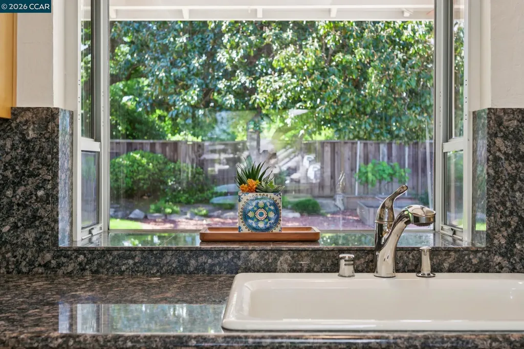 3114 Santa Paula Drive Concord CA 94518