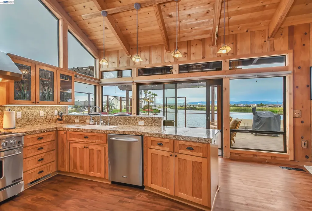 4882 Cabrillo Point Discovery Bay CA 94505