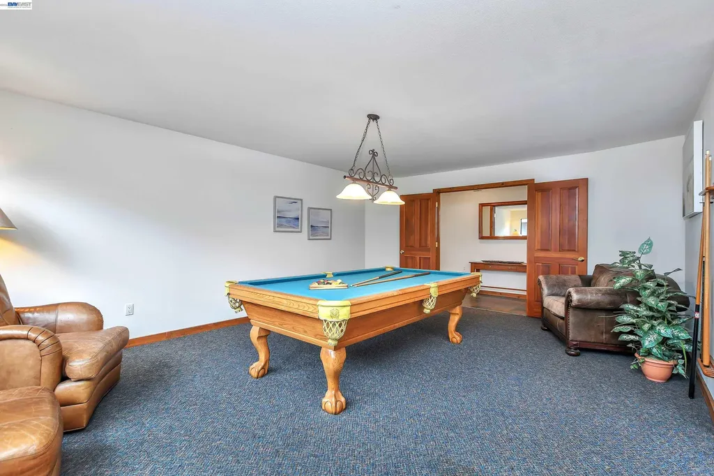 4882 Cabrillo Point Discovery Bay CA 94505