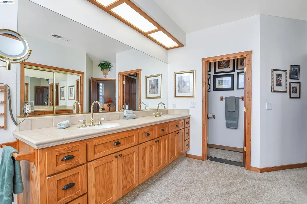 4882 Cabrillo Point Discovery Bay CA 94505