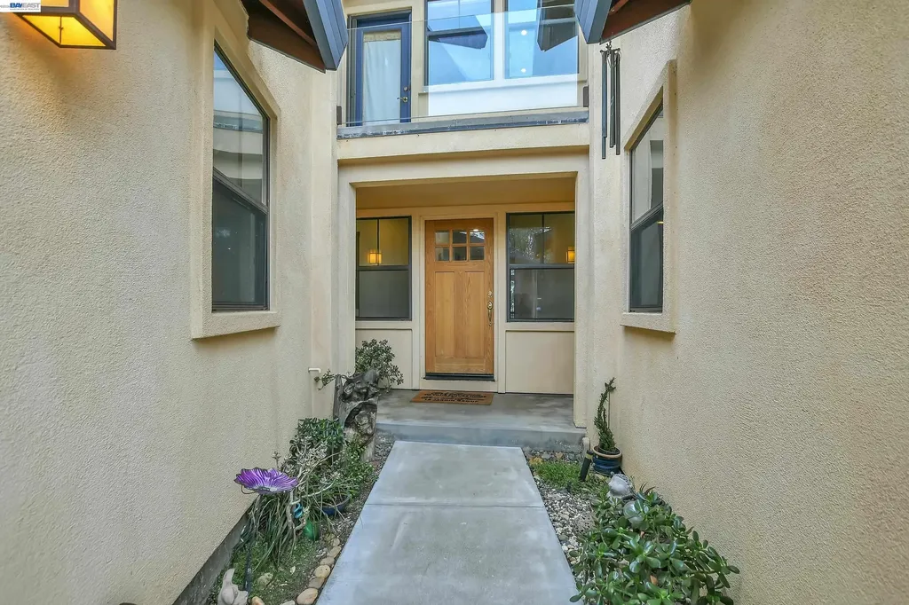 4882 Cabrillo Point Discovery Bay CA 94505