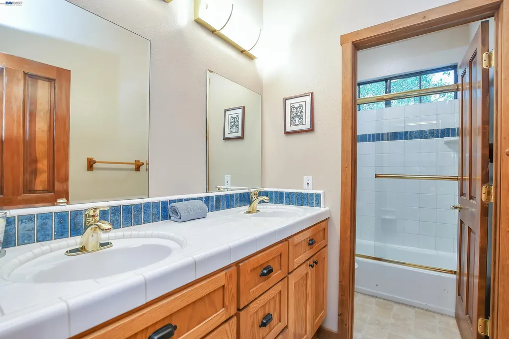 4882 Cabrillo Point Discovery Bay CA 94505