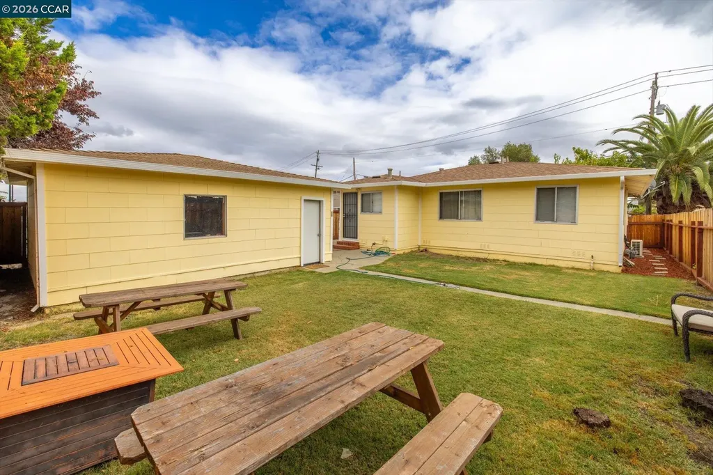 515 Suisun Street Suisun City CA 94585