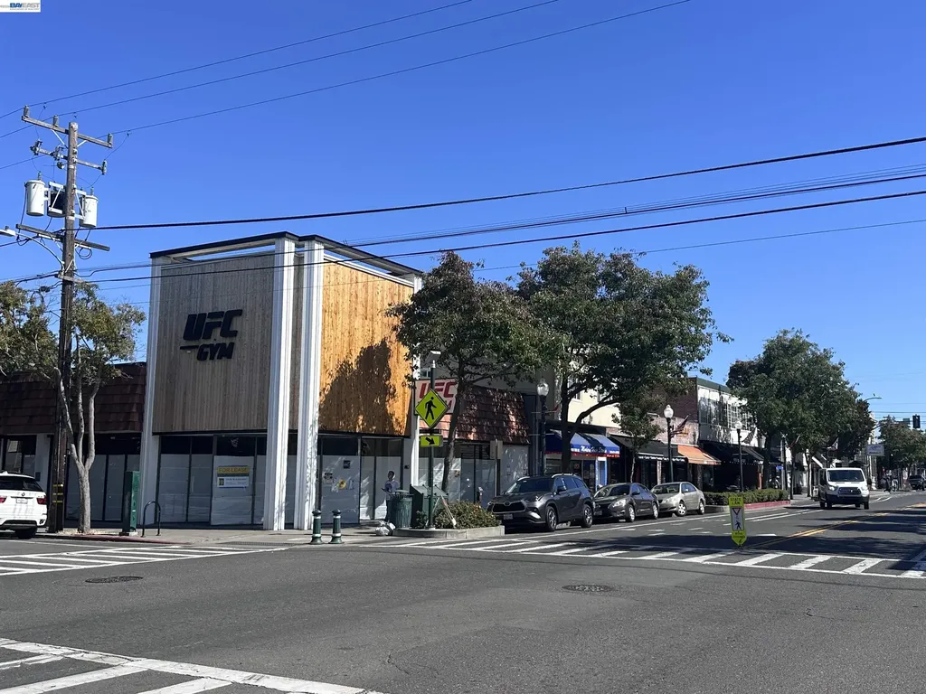 1526 Webster Street Alameda CA 94501