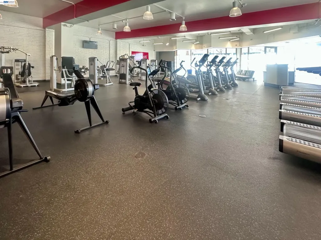 1526 Webster Street Alameda CA 94501