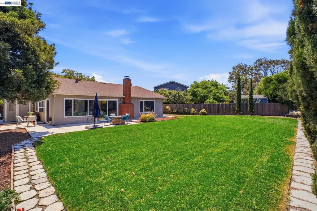 8123 Meadowlark Court Newark CA 94560