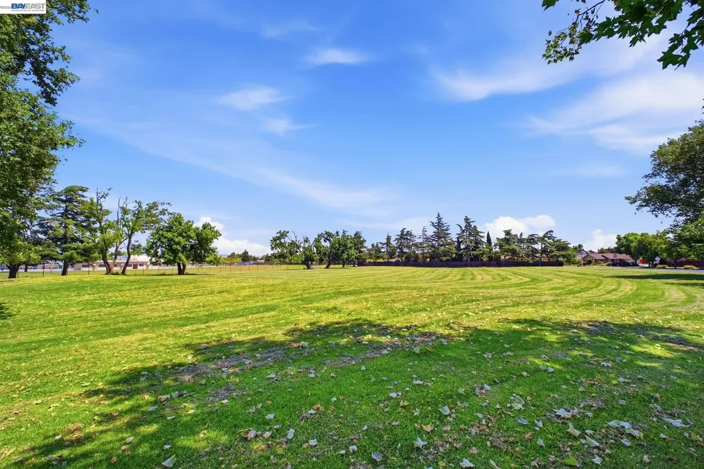 8123 Meadowlark Court Newark CA 94560