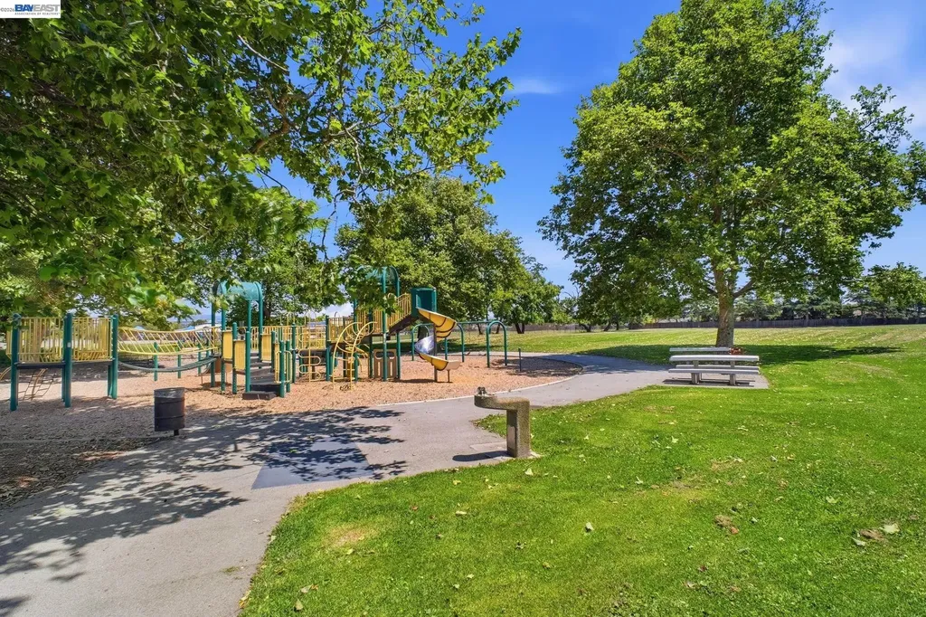 8123 Meadowlark Court Newark CA 94560